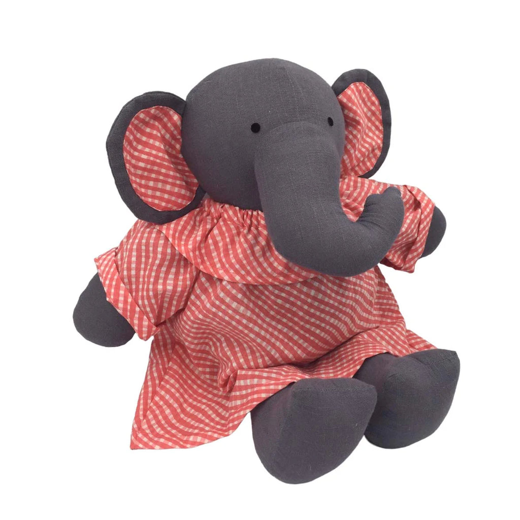 Lia Elephant